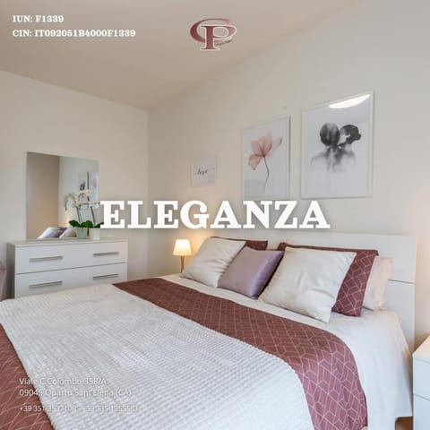 Bed, Property logo or sign, Photo of the whole room, Bedroom