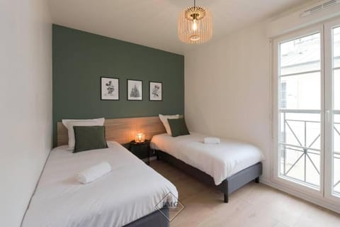 Royal appartement Disneyland BMYGUEST Apartment in Chessy