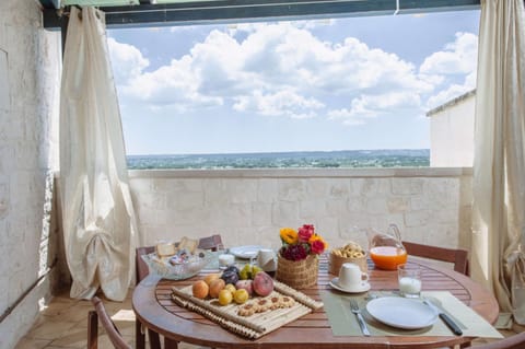 Day, Natural landscape, View (from property/room), Balcony/Terrace, Balcony/Terrace, Food and drinks, Food, Breakfast, Continental breakfast, Drinks