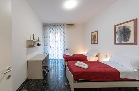 HouSmart Cimabue 1 Apartment in Bologna