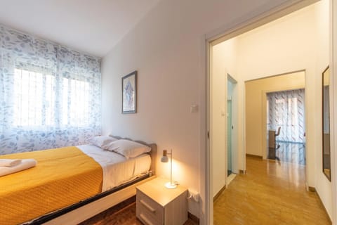 HouSmart Cimabue 1 Apartment in Bologna