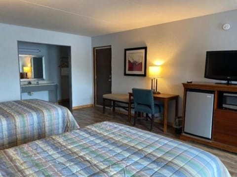 Paris Inn and Suites Hotel in Tennessee