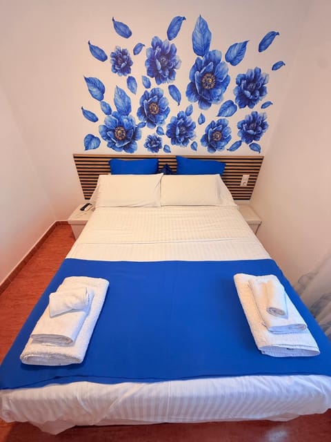 Habitaciones con cocina y baño privado de temporada Vacaciones largas Long Stay desde 11 noches Apartment in Valencia