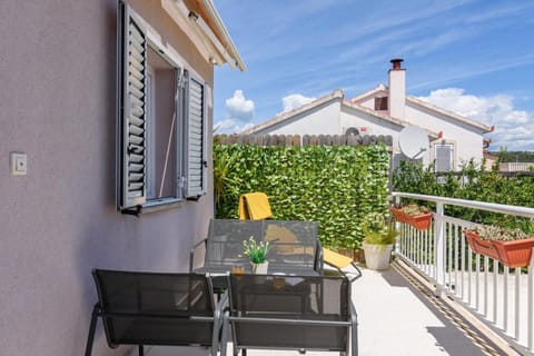 Day, View (from property/room), Balcony/Terrace