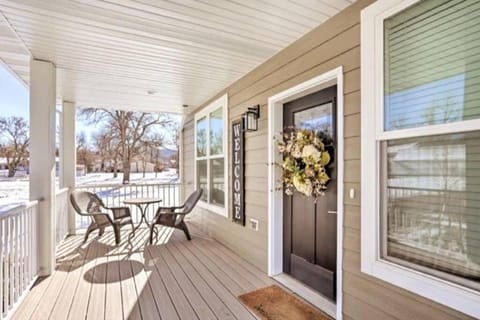 NEW! Cozy & Modern Spearfish Home Near Downtown! House in Spearfish