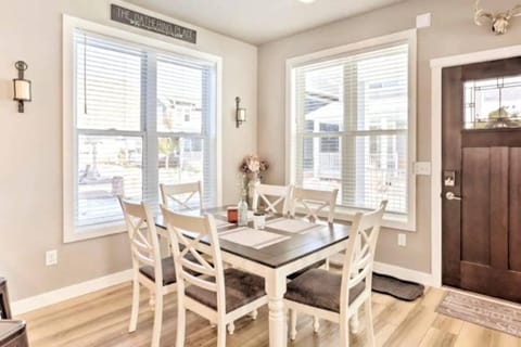 NEW! Cozy & Modern Spearfish Home Near Downtown! House in Spearfish