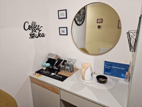 Coffee/tea facilities