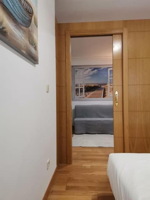 Apartamento Plaza America 40 m2 Apartment in Vigo