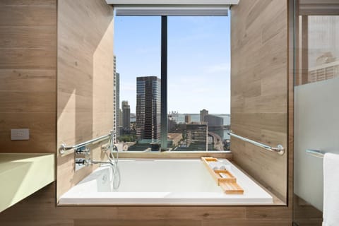 Bathroom, Bath