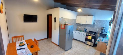 TV and multimedia, Coffee/tea facilities, Kitchen or kitchenette, Dining area, dishwasher, minibar, pet friendly, toaster