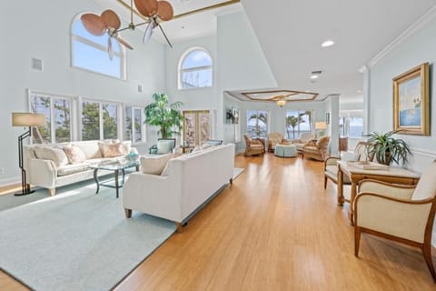 Aloha Baby- 5 Bedroom Luxury Pool Home! home House in Sanibel Island