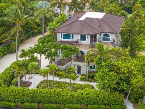 Aloha Baby- 5 Bedroom Luxury Pool Home! home House in Sanibel Island