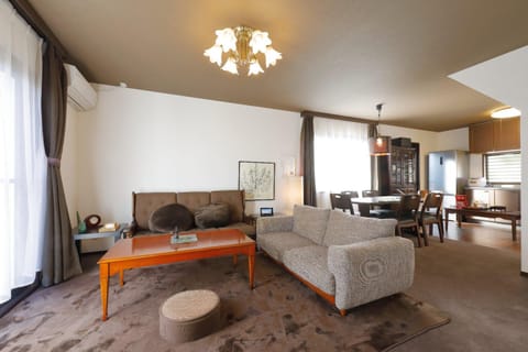 Living room, Seating area, Dining area