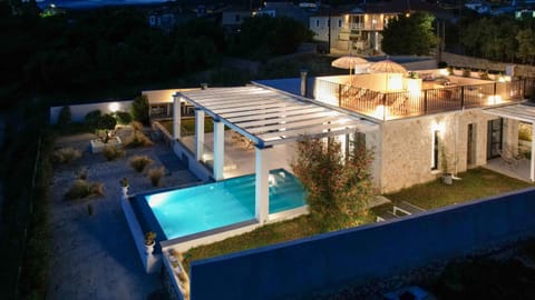 Property building, Night, Pool view, sunbed