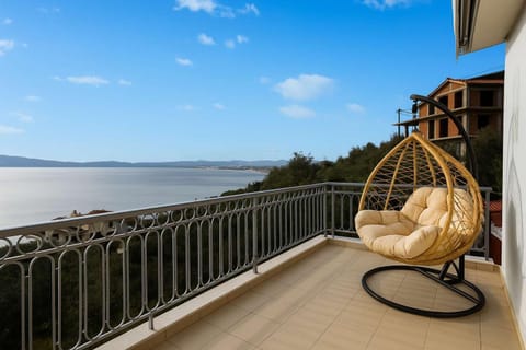 Balcony/Terrace, Seating area, Sea view