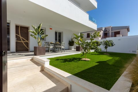 Patio, Spring, Day, Garden, Garden view