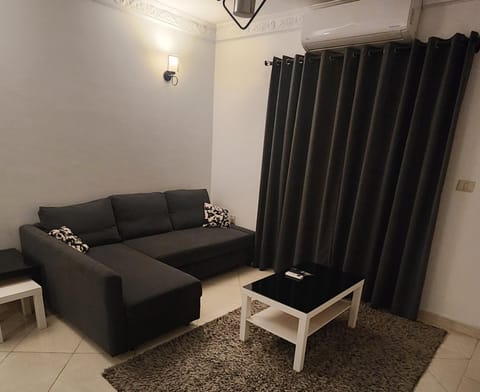 Living room, Seating area, air conditioner