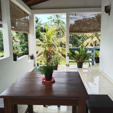 View (from property/room), Balcony/Terrace