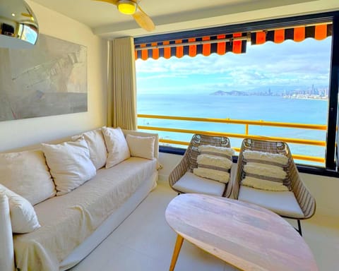 Living room, Sea view