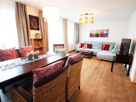 Living room, Bedroom