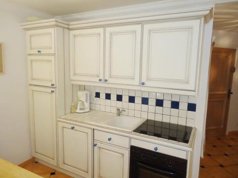 Appartement 3 Chambres PISCINE 500M PLAGE Apartment in Cavalaire-sur-Mer