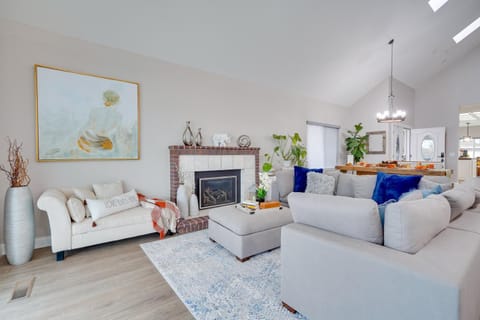 Private Dock Discovery Bay Vacation Rental! House in Discovery Bay