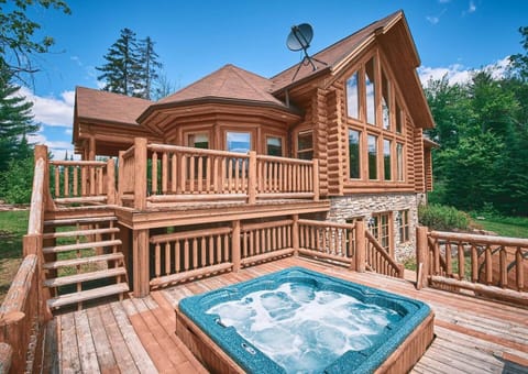 Property building, Hot Tub