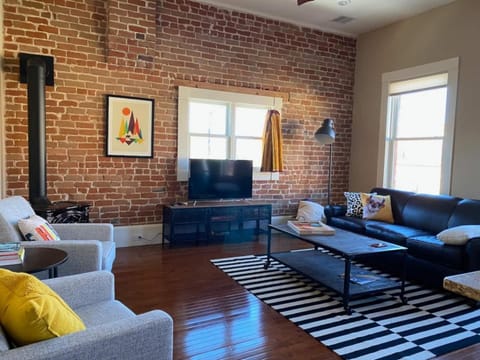 Ednas Place, Downtown Salida House in Salida