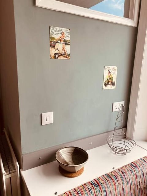 Luxury 2 bed apt 4 mins from M6 J44 pet friendly, Apartment in Carlisle