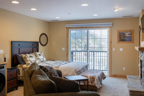 Bed, View (from property/room), flat iron, washing machine
