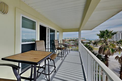 Balcony/Terrace, Seating area, Sea view