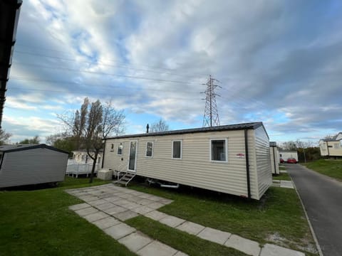 Property building, Neighbourhood, Street view