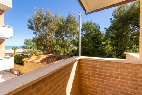 Day, Natural landscape, Balcony/Terrace, Sea view