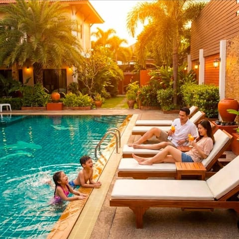 People, Swimming pool