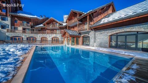 Swimming pool, Swimming pool