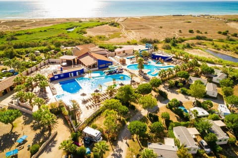 Aqua park, Swimming pool