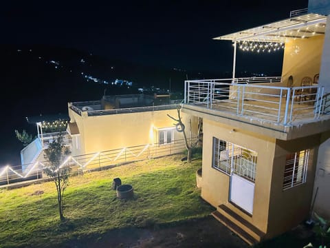 Property building, Natural landscape, View (from property/room), Balcony/Terrace