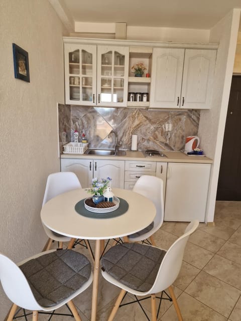 Marta apartment Apartment in Budva Municipality