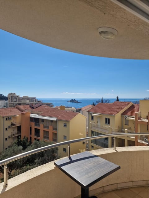 Marta apartment Apartment in Budva Municipality