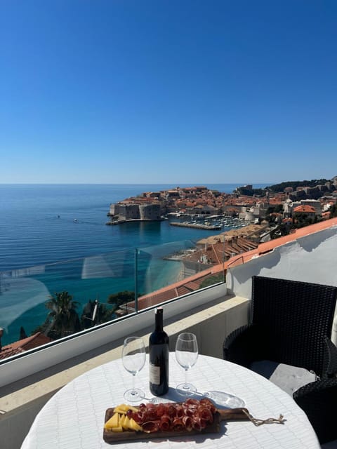 View (from property/room), Balcony/Terrace, Sea view