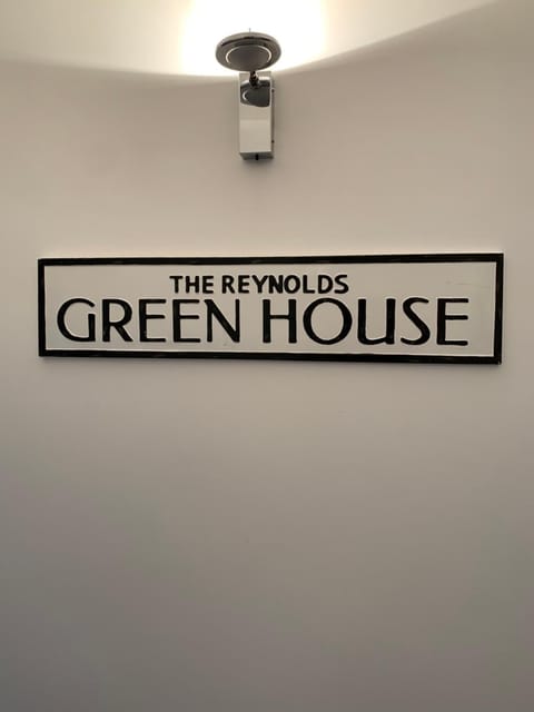 Logo/Certificate/Sign