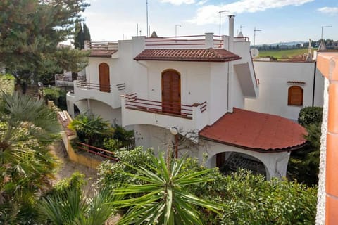 R26 - Graziosa villetta al villaggio Le Plejadi Apartment in Marcelli