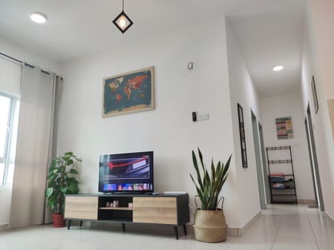 TV and multimedia, Living room