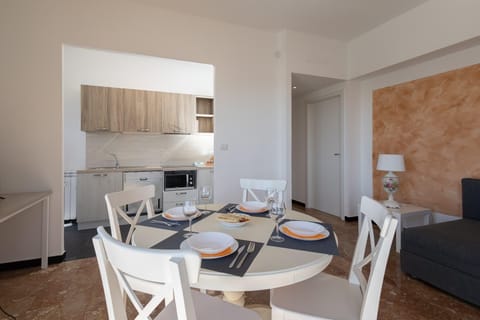 Casa Daniela - terrazza vista mare super centrale Apartment in Rapallo