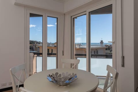 Casa Daniela - terrazza vista mare super centrale Apartment in Rapallo