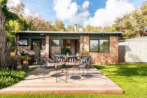 Patio, Garden, Dining area
