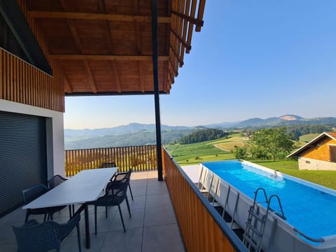 Patio, View (from property/room), Balcony/Terrace, Pool view, Swimming pool, Swimming pool