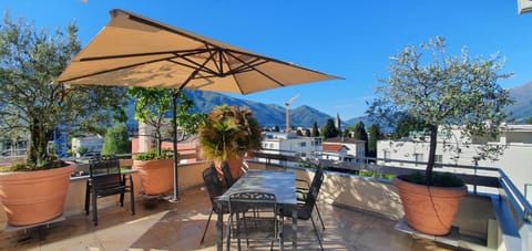 Natural landscape, View (from property/room), Balcony/Terrace, Balcony/Terrace, Mountain view