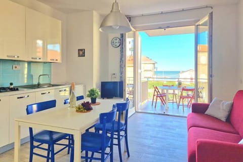 [Gioiello al Mare] Wi-Fi Relax Terrazza Clima Apartment in Civitanova Marche