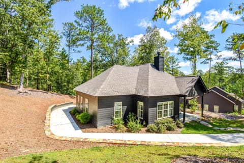 Twilight House at Kowaliga Bay House in Lake Martin